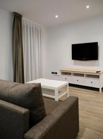 Apartment Sm Station *