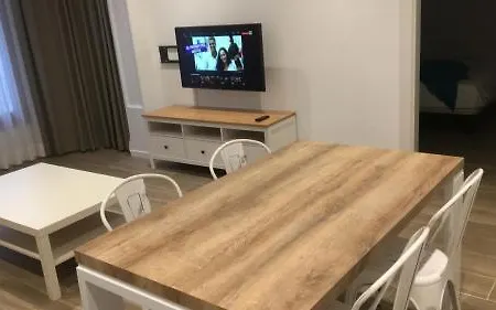Sm Station Apartment Lleida