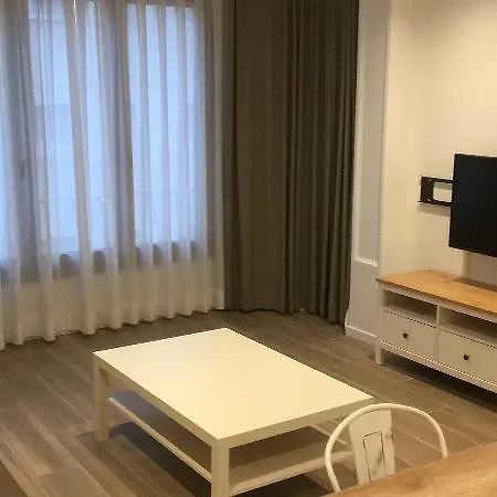 Sm Station Apartment *